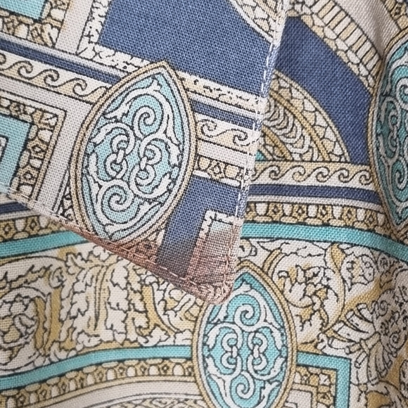 Vintage Renaissance Style Patterned Blue/Green XL Mens Short-sleeved Shirt - Picture 6 of 6